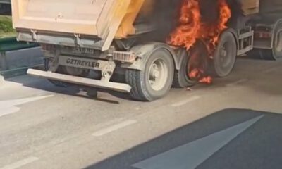 Bursa’da otomobil ve seyir halindeki kamyon alev alev yandı