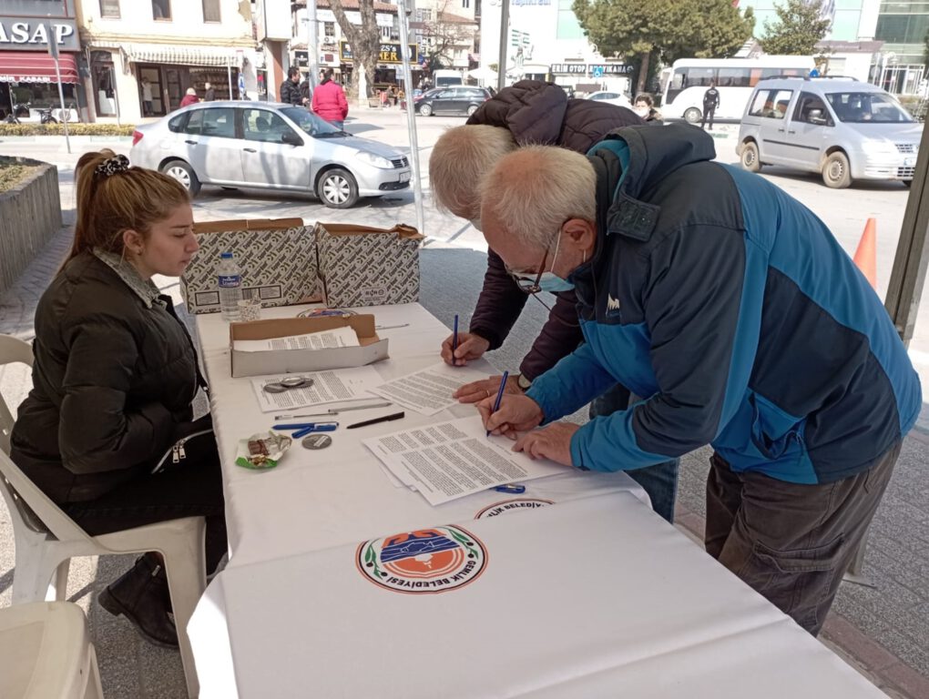 “Körfezime Dokunma” diyenler imzalıyor