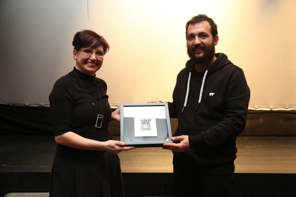 Önce film izlediler sonra yönetmenle söyleştiler