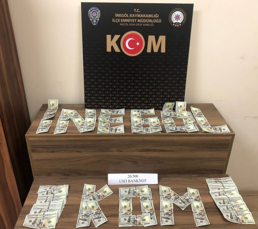 Bursa’da sahte dolar operasyonu! İki kişi yakalandı