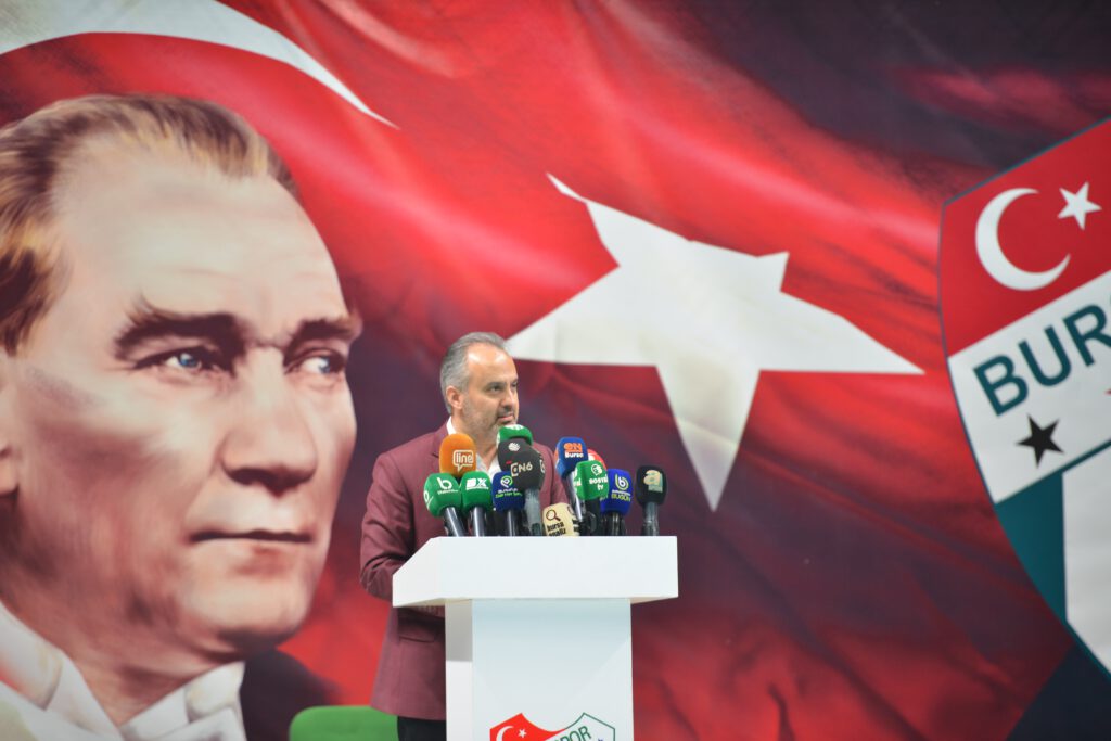 Başkan Aktaş: “Bursaspor’un kurtuluşu Vakıfköy”