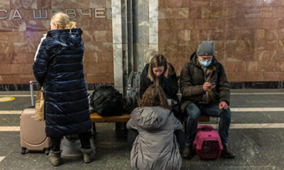 Ukrayna’da savaş paniği! Halk metroya sığındı, kilometrelerce kuyruk oluştu