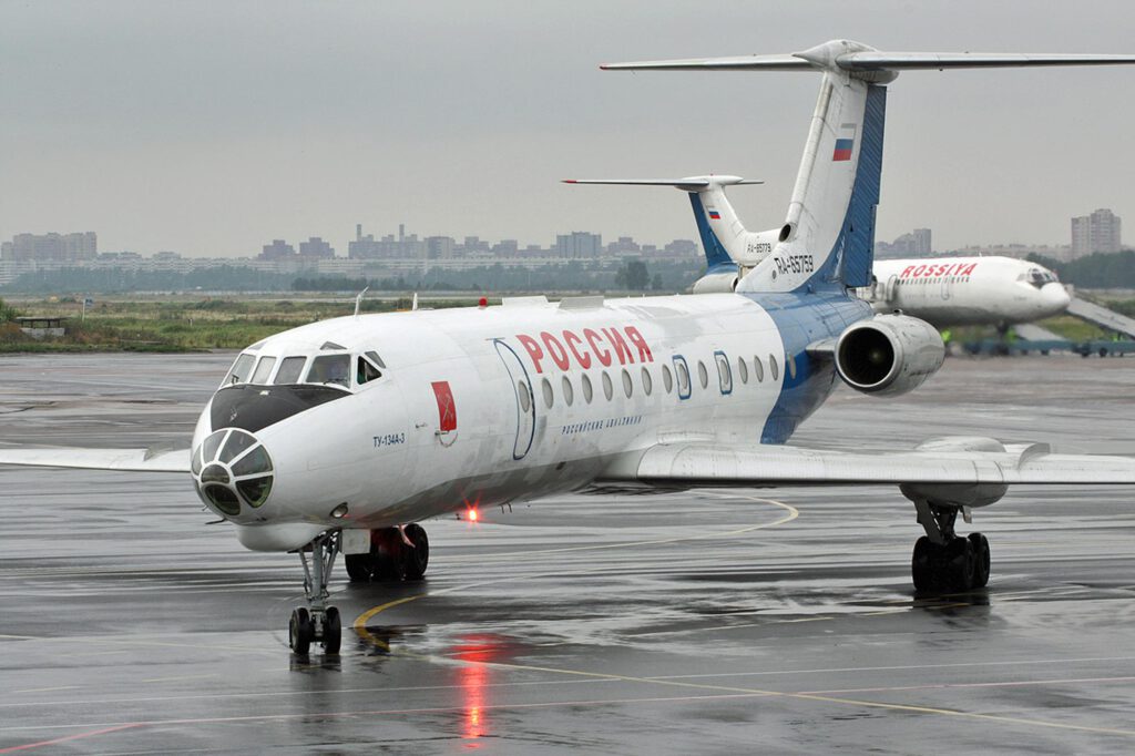 Avrupa ülkeleri Rus uçaklarına hava sahasını kapatıyor