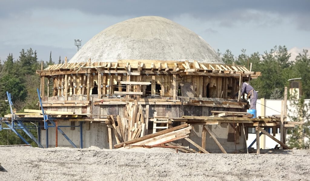 Bursa’nın en büyük cami ve külliye inşaatında sona yaklaşıldı