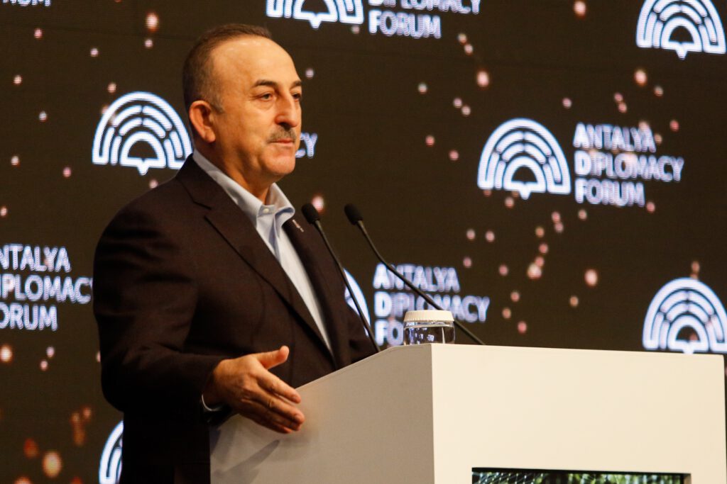 Vatandaşlarımızla temas sağlıyoruz