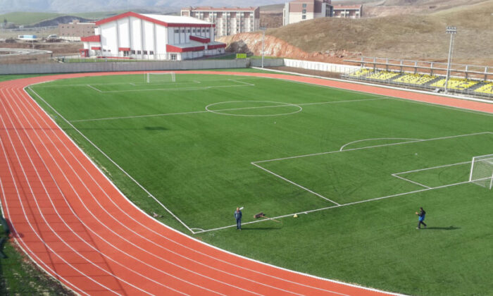 Atletizm pisti tel örgü işleri yaptırılacak