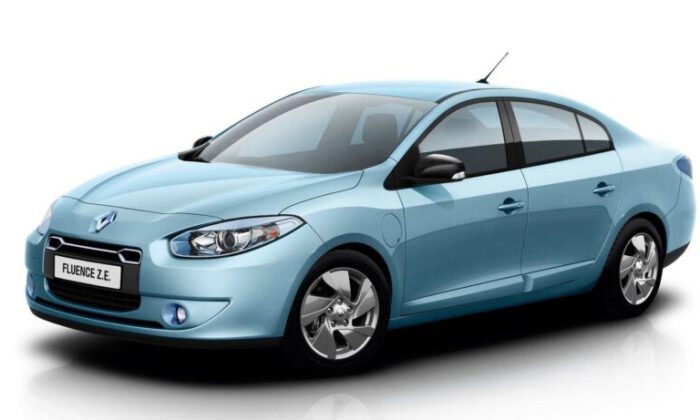 İcradan satılık 2014 model araba