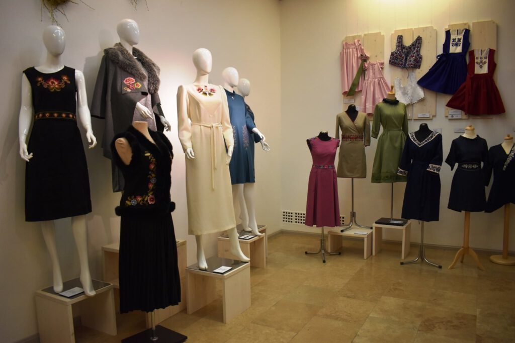 Bursa ipeği dünya vitrininde