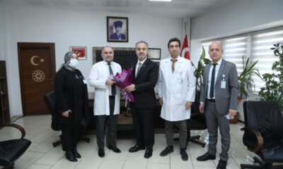 Başkan Aktaş’tan doktorlara bayram ziyareti