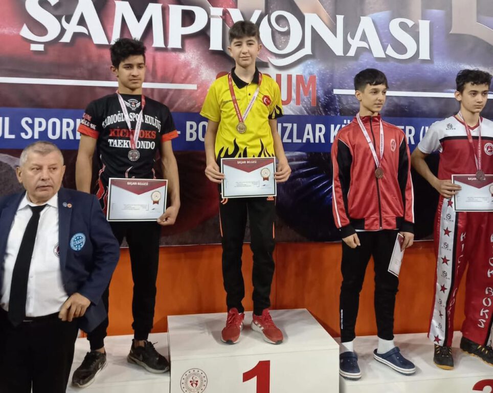 Çorum’da Bursa fırtınası esti