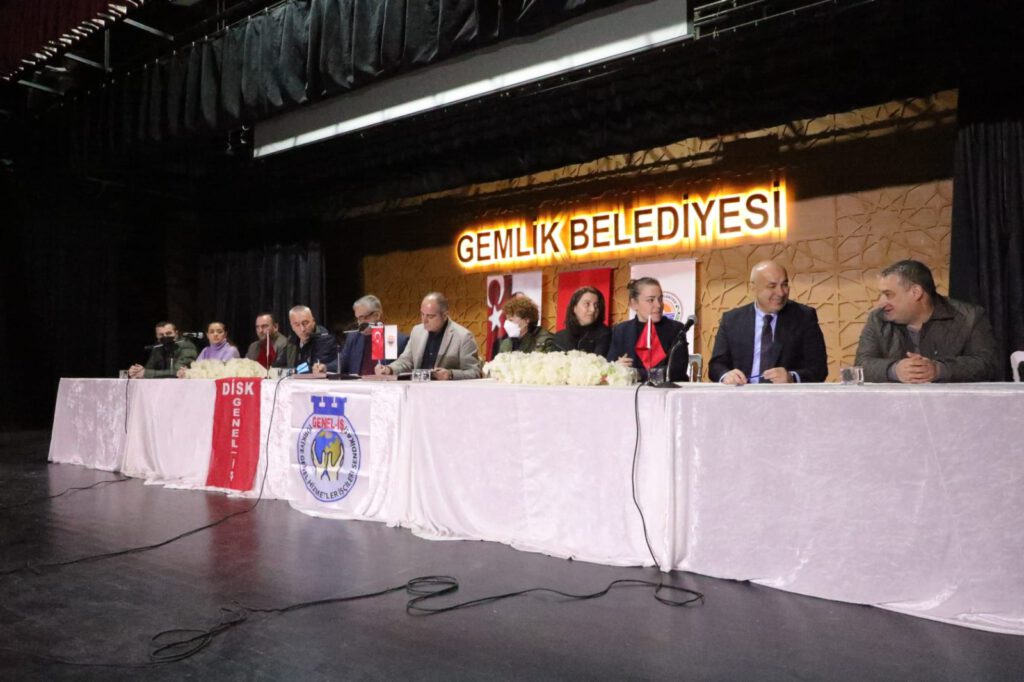 Gemlik Belediyesi’nde toplu sözleşme sevinci