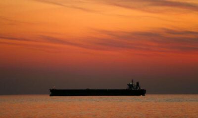 Rus limanlarında bekleyen Türk gemileri yola çıktı