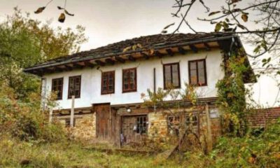 Bursa İznik’te 183 m² arsa üzerindeki avlulu kerpiç ev satılıktır