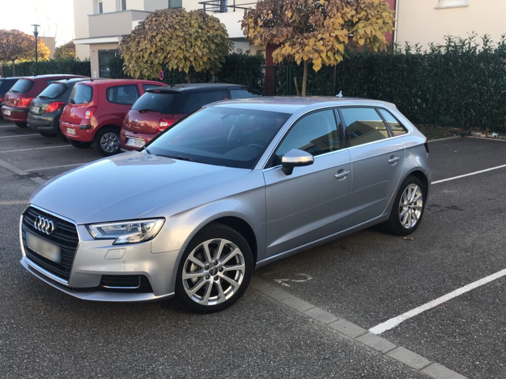 2013 model AUDİ marka A3 1.6 TDI AMBIENTE S TRONİC otomobil satılıktır
