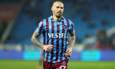 Trabzonsporlu Marek Hamsik tedavi için ülkesine gitti