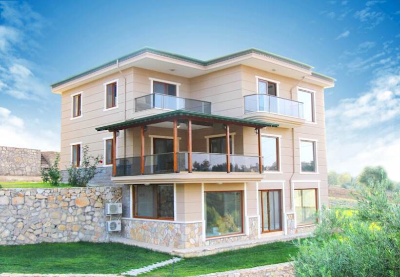 Bursa Mustafakemalpaşa’da 156 m² tripleks konut satılıktır