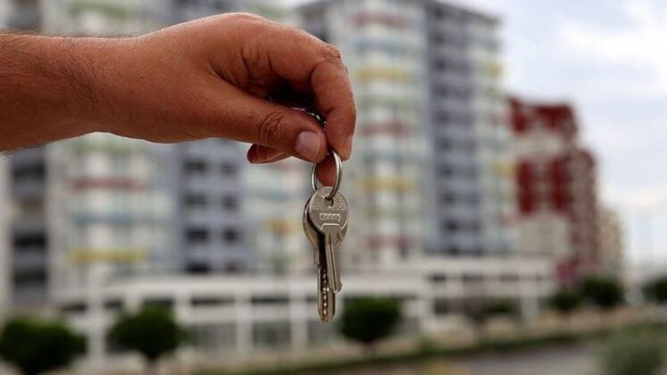 Bursa Yıldırım’da 235 m² arsanın üzerindeki beş katlı bina satılıktır