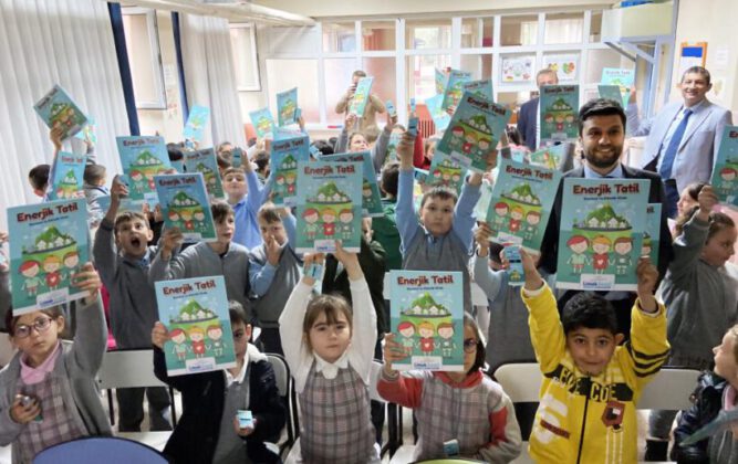 Uludağ Elektrik, minik enerji uzmanları yetiştiriyor