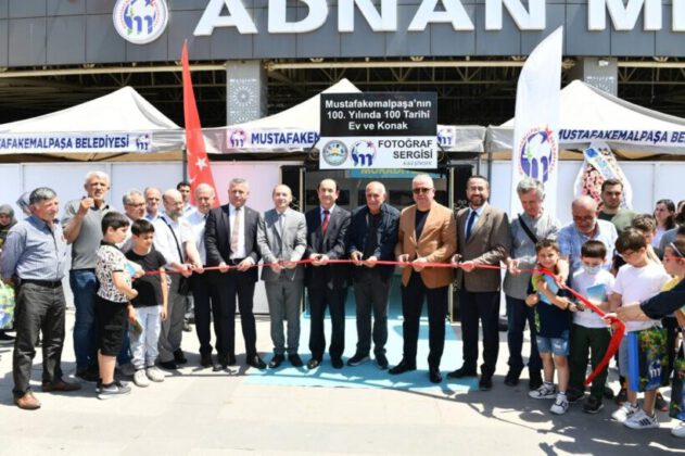 Tarihe tanıklık eden sergi açıldı