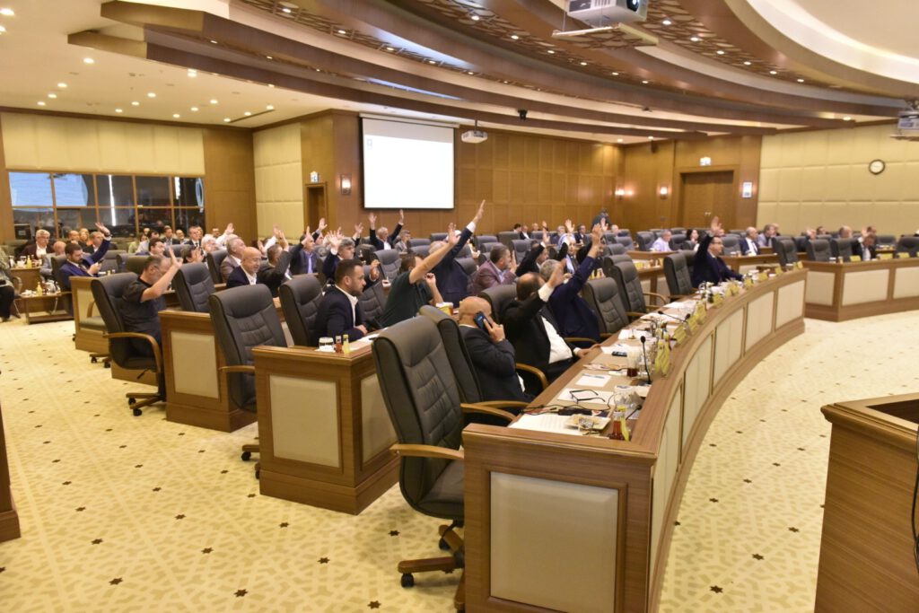 BUSKİ faaliyetlerine meclis onayı