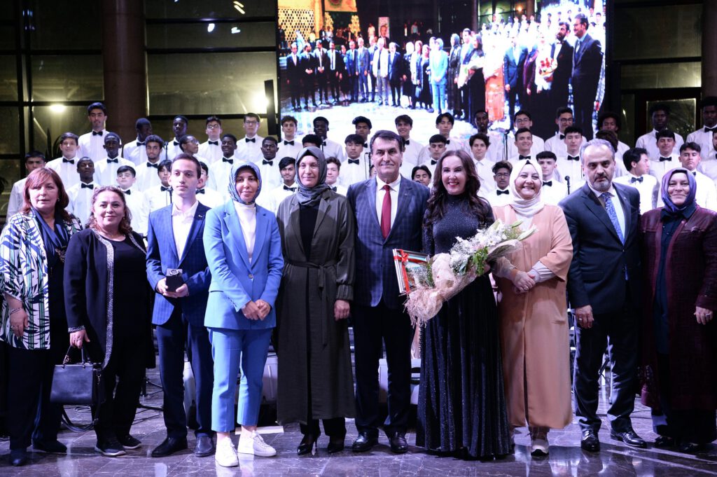 Dünyanın renkleri Osmangazi’de buluştu