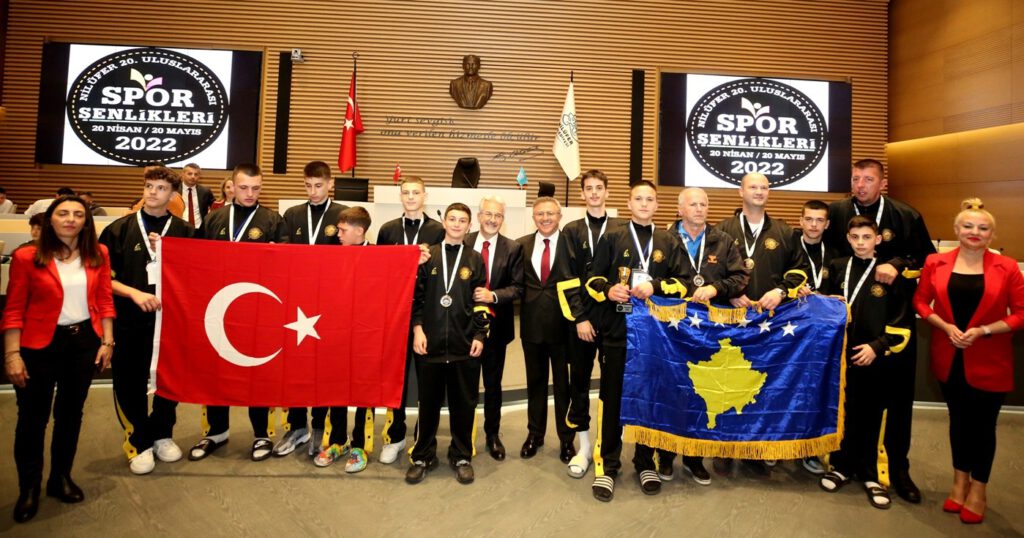 Kardeş Kentler Basketbol Turnuvası’nda dostluk kazandı