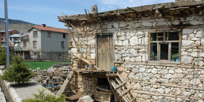 Karacabey’de icradan satılık tek katlı kargir mesken