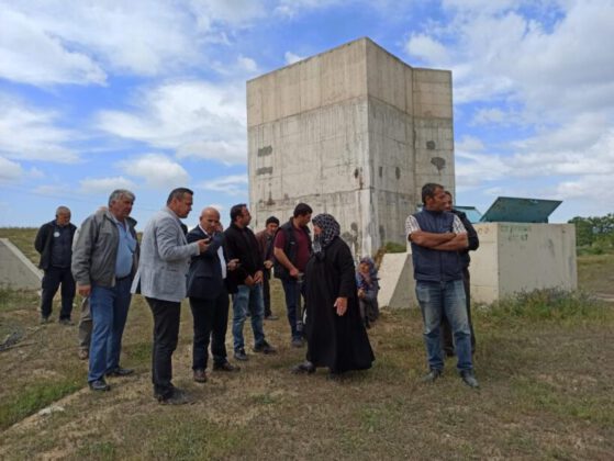 Hırsızlar tarlaları kurak bıraktı