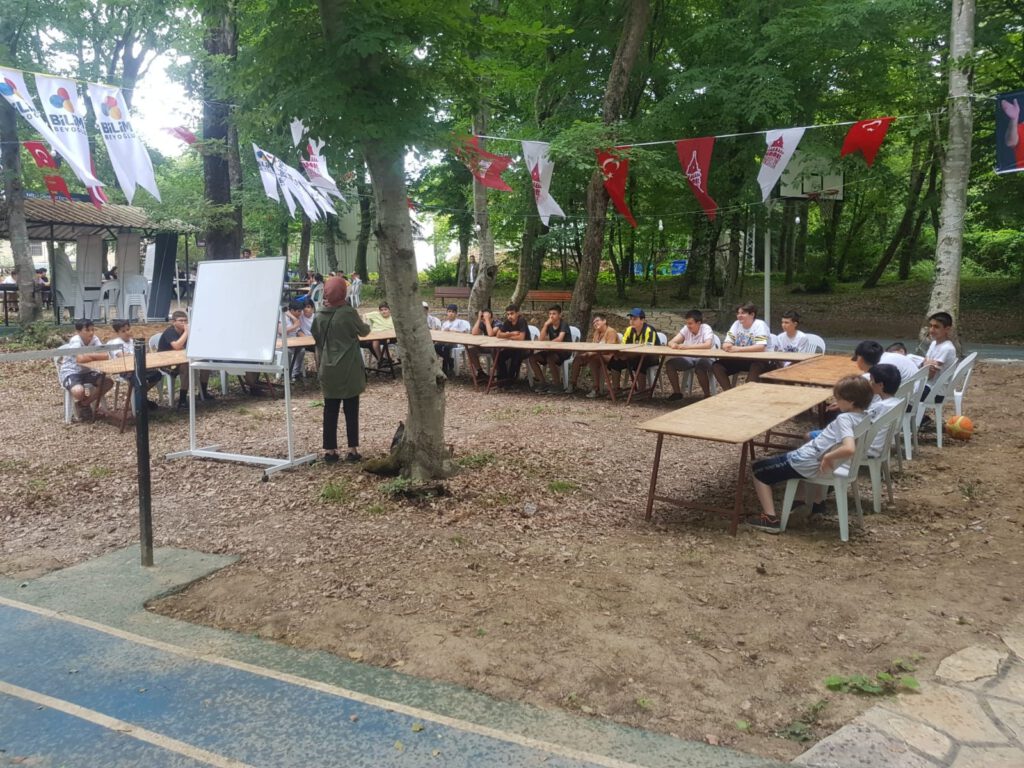 Beyoğlu’nun genç kaşifleri Kefken Kampı’nda