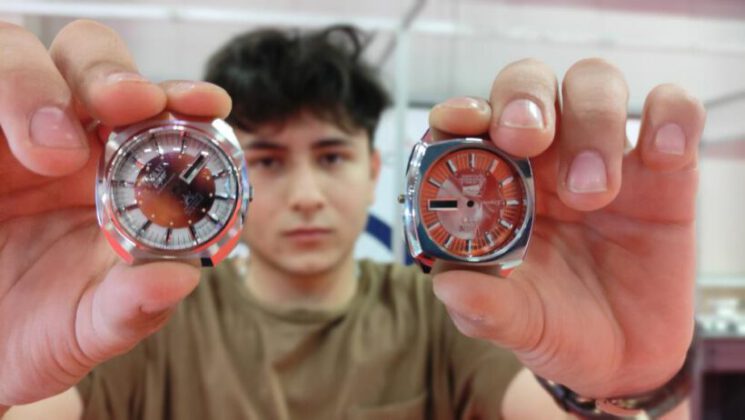 Öğrenciler özel saat üretti almak isteyen sıraya giriyor