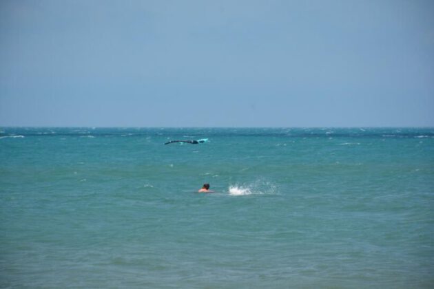 Uçurtma sörfü yapmak isterken akıntıya kapıldı: 500 metre sürüklendi