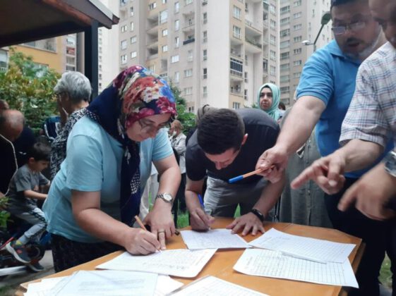 635 konutlu sitede aidatlara yüzde 140 zam şoku