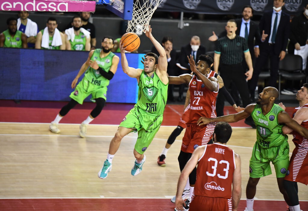 BERK UĞURLU 2 YIL DAHA TOFAŞ’TA