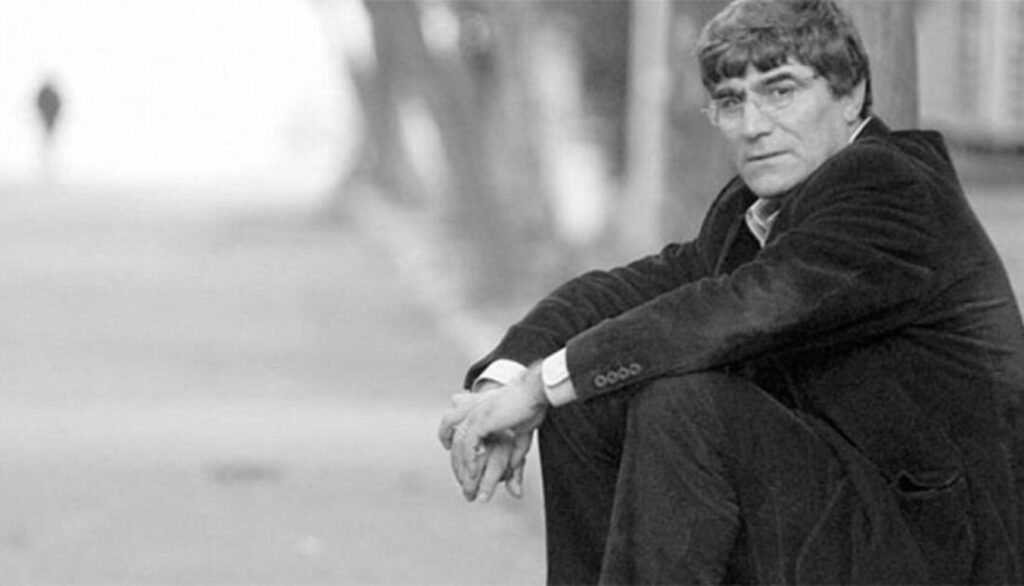 Hrant Dink Vakfı’nı tehdit ettikleri iddiasıyla 2 sanığın yargılandığı davada mahkeme 1 sanığı 2,5 yıl , 1 sanığı ise 2 yıl hapis cezasına çarptırdı.