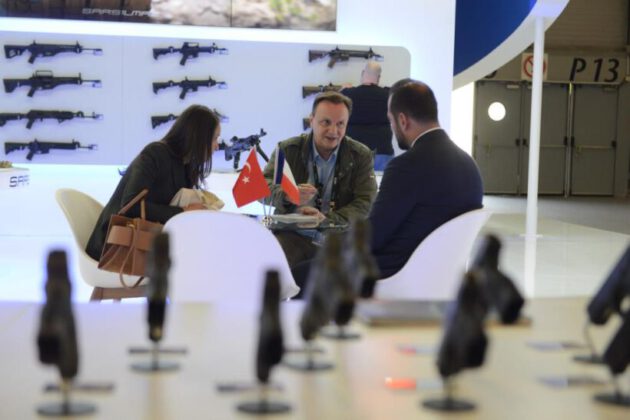 Uzay havacılık savunma UR-GE üyeleri ihracat için Paris’te