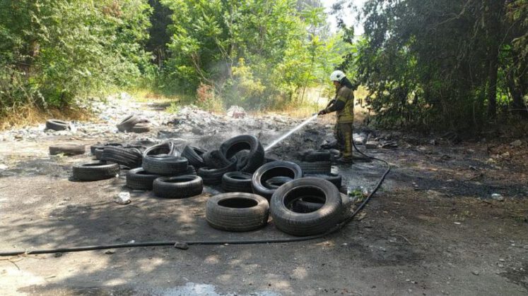Bursa’da hurda demir için ormanı yakıyorlardı