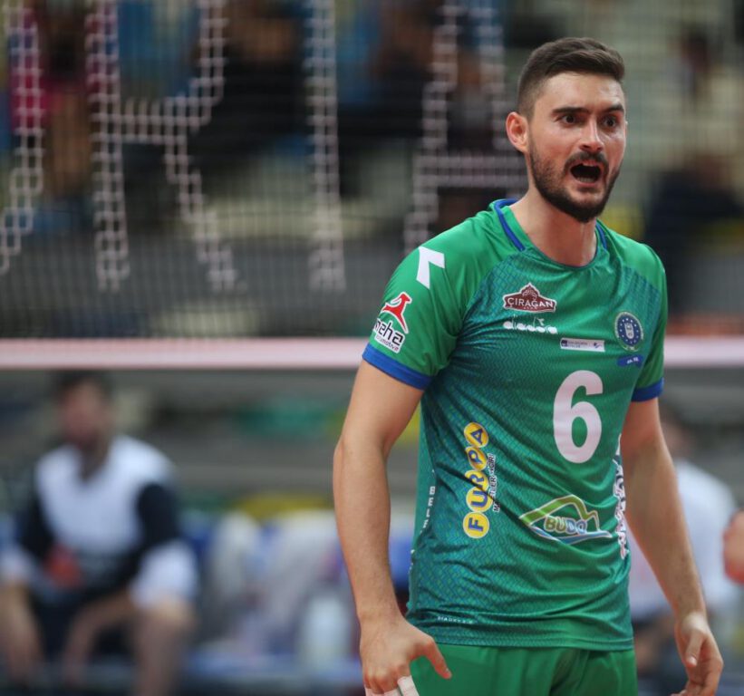 Fatih Cihan yeniden Bursa Büyükşehir Belediyespor Erkek Voleybol Takımı’nda