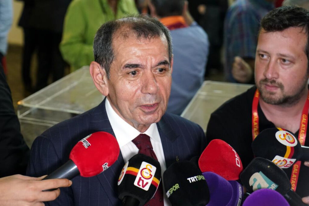 Dursun Özbek: “3 veya 4 tane nokta transferimiz var”