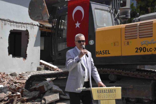 Karacabey Bayramdere Yeniköy Merkez Cami’nde dönüşüm başladı