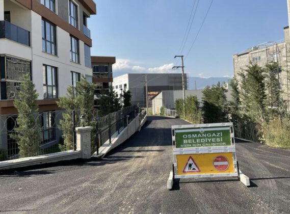 Osmangazi’den yoğun asfalt mesaisi