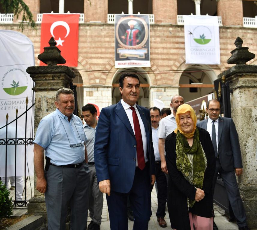 Türbedar Saniye teyzenin Bursa hasreti sona erdi