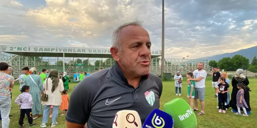 Bursaspor, Hakan Cenkçiler’le yollarını ayırdı