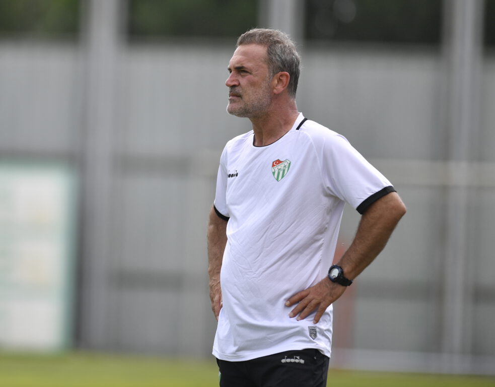 “Bursaspor’da ‘yetersizlik’ diye bir şey konuşmak söz konusu olamaz”