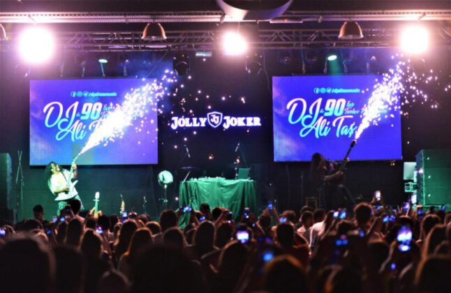 Bursalılar sezon finalini 90’lar ile yaptı