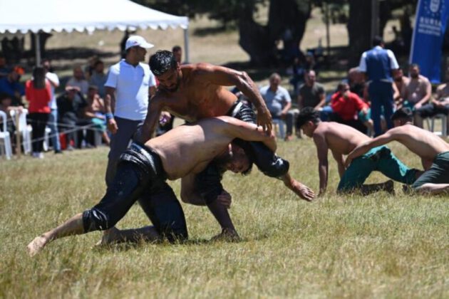 Ata sporlarında renkli buluşma