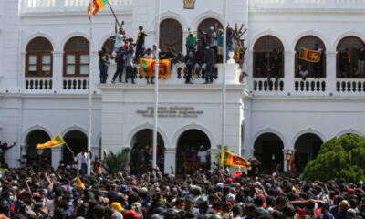 Sri Lanka’da eylemciler, Başbakanlık ofisi bastı