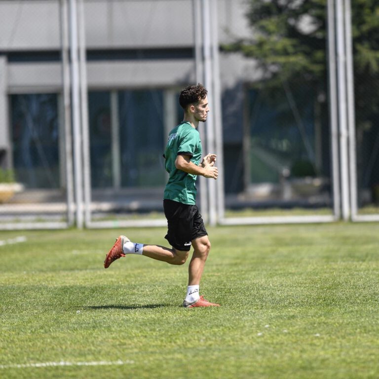 Bursasporlu futbolcular laktat testinden geçti