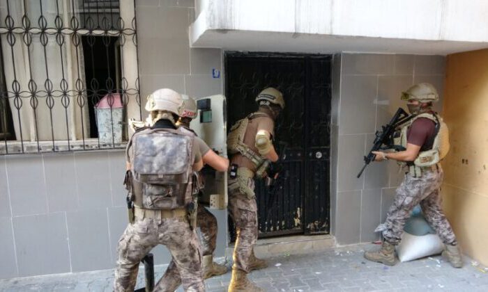 Mersin’de teröre “Temizleme” operasyonu: 31 gözaltı kararı… HDP İl Başkanı hakkında da gözaltı kararı verildi