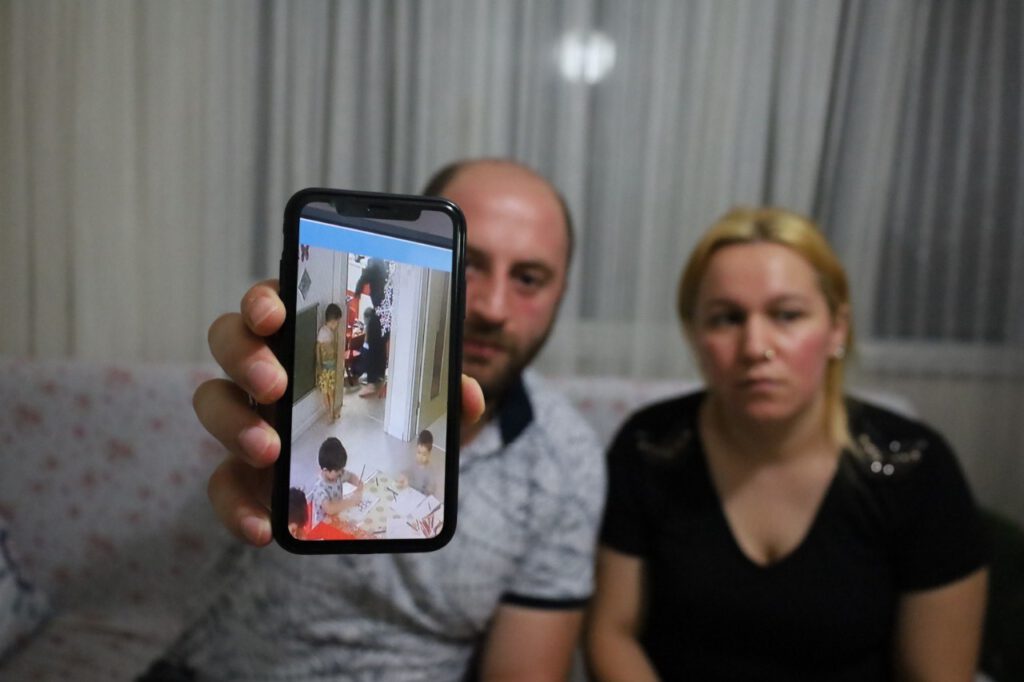 4 yaşında, ilk kreş gününde öğretmeninden tokat yedi