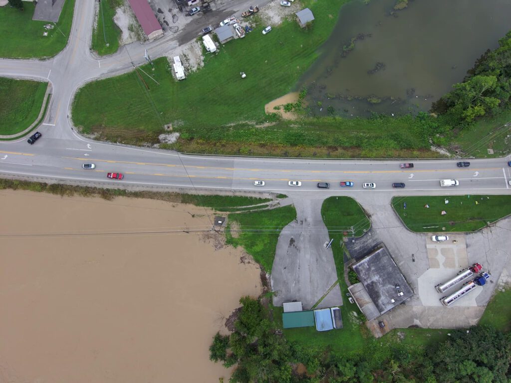 ABD’nin Kentucky eyaletindeki selde can kaybı 8’e yükseldi